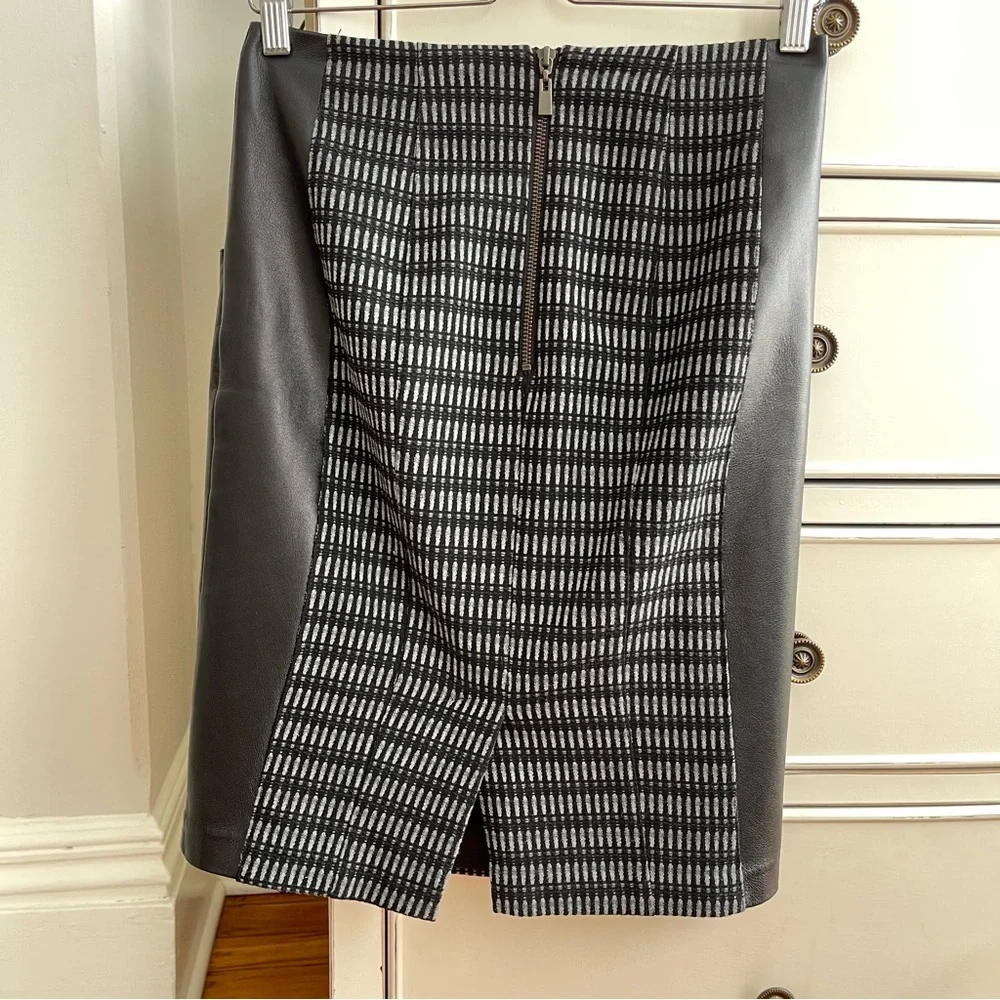 Nanette Lenore Leather side panel skirt - Picture 2 of 7